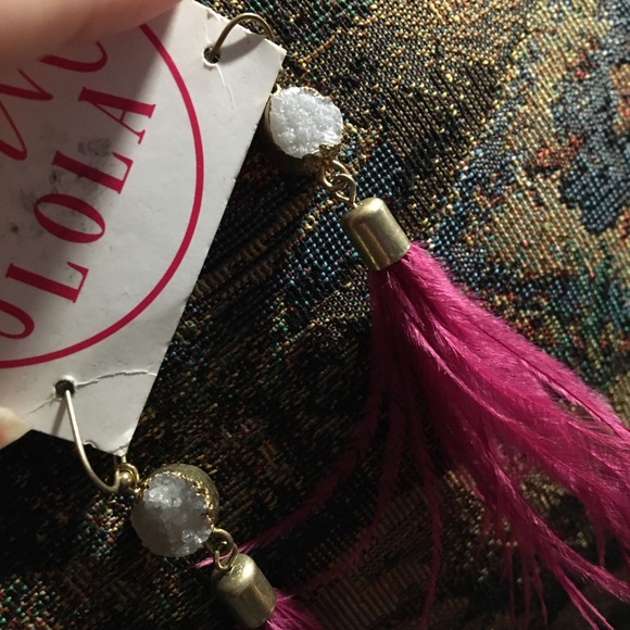 Pink Lola druzy and feather earrings - Picture 1 of 3